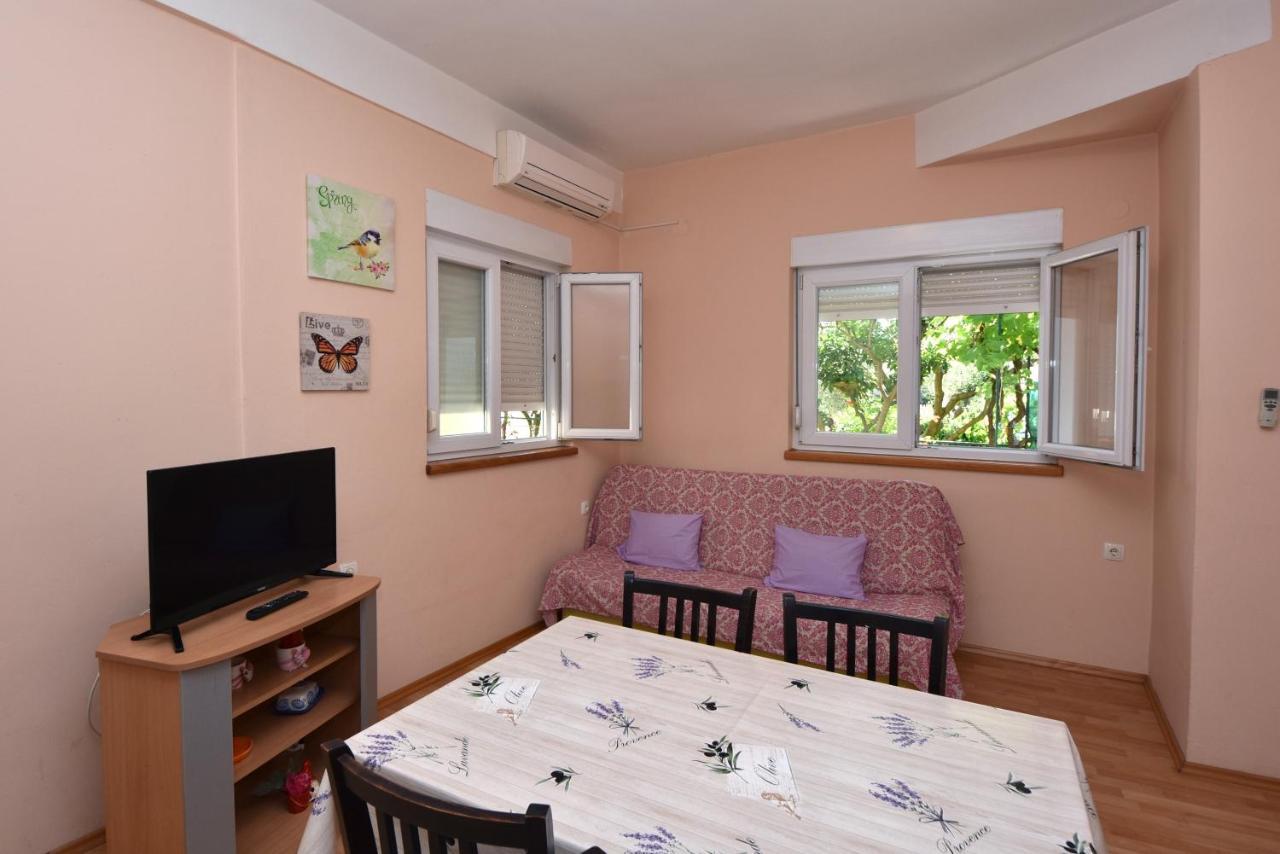 Apartment Meri- Near The Zadar Main Bus Station Екстериор снимка